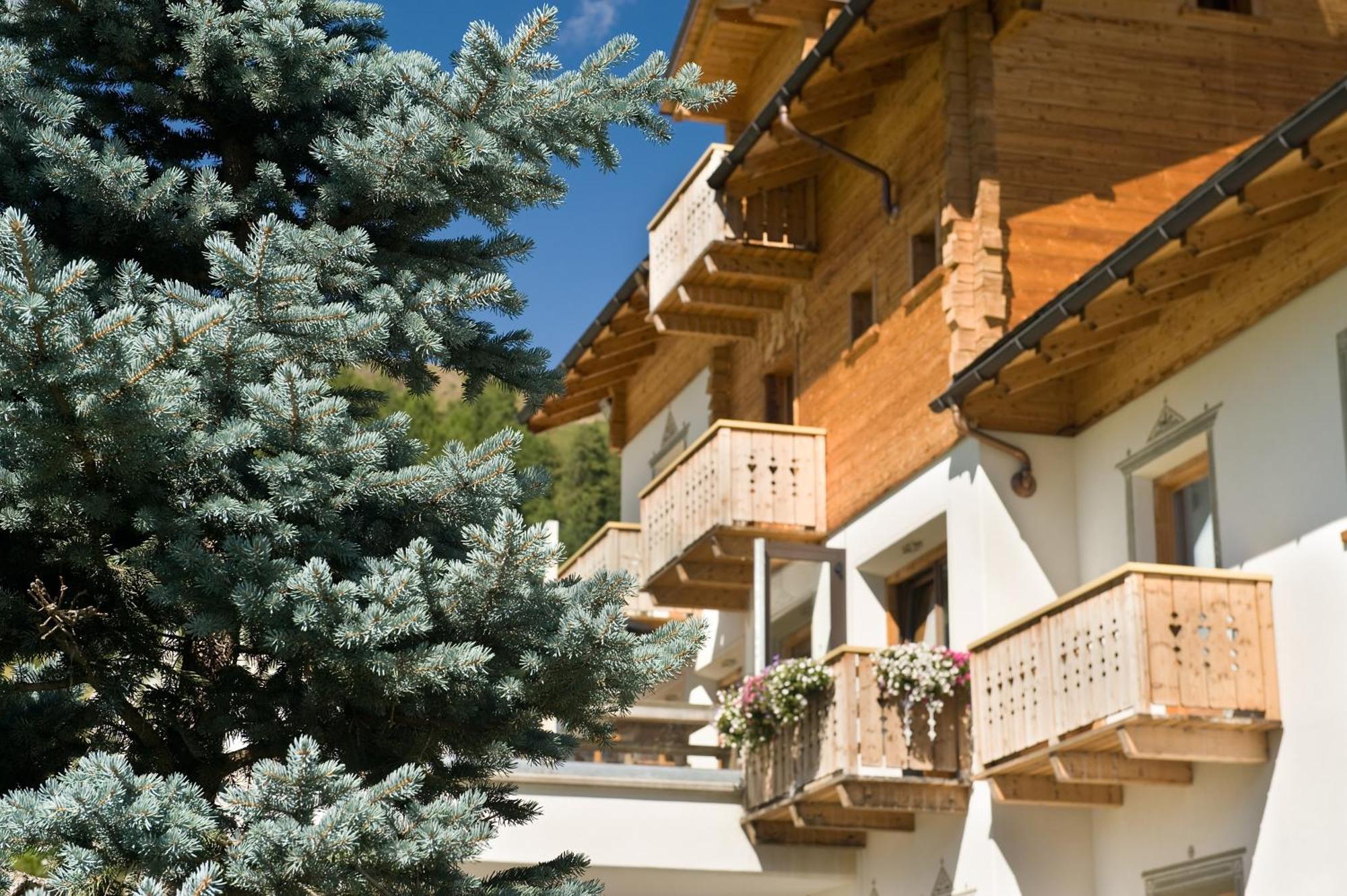 Hotel Alegra Livigno Exterior photo